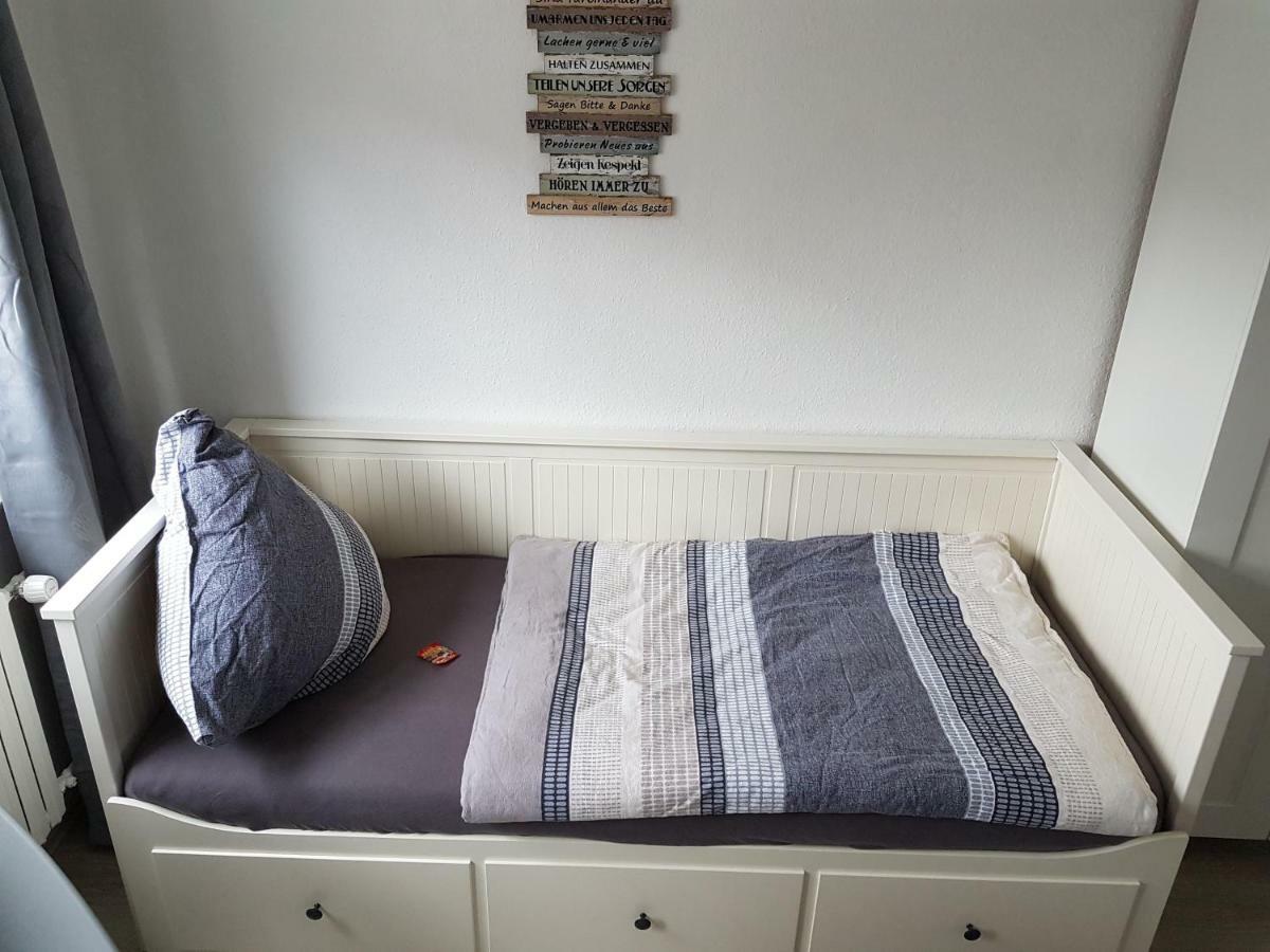 Ferienwohnung Veit เอสเซน ภายนอก รูปภาพ